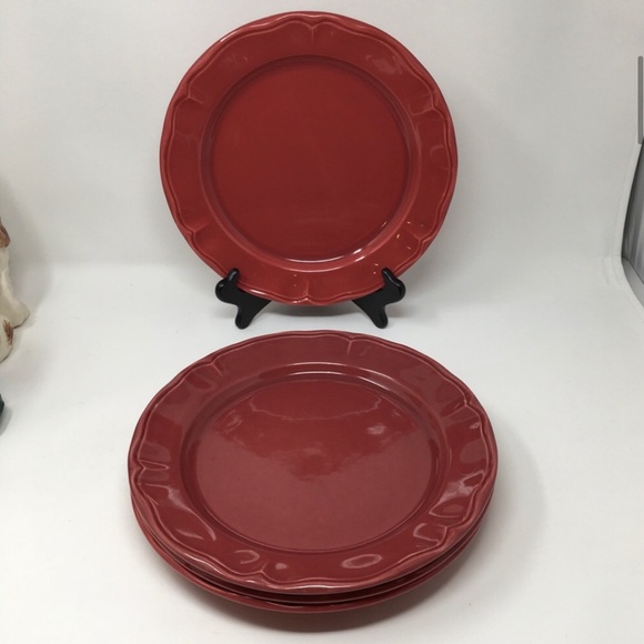 Varages Dining Made In France 4 French Burgundy Dinner Plates